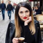 8 Simple Habits of Truly Attractive Women